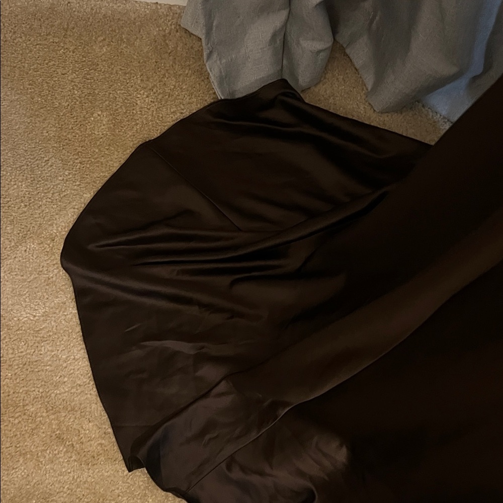 Calvin Klein Elegant Brown Backless Dress - Picture 4 of 5